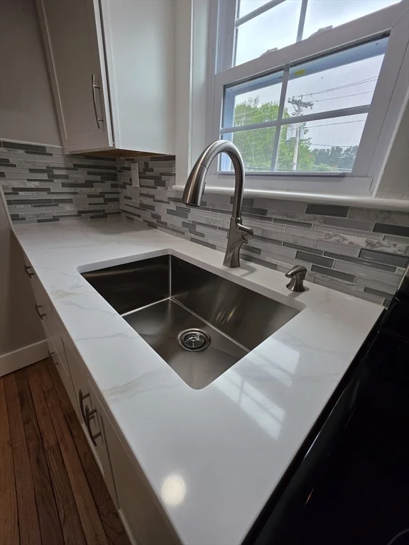 154 Pleasant St, Marlborough