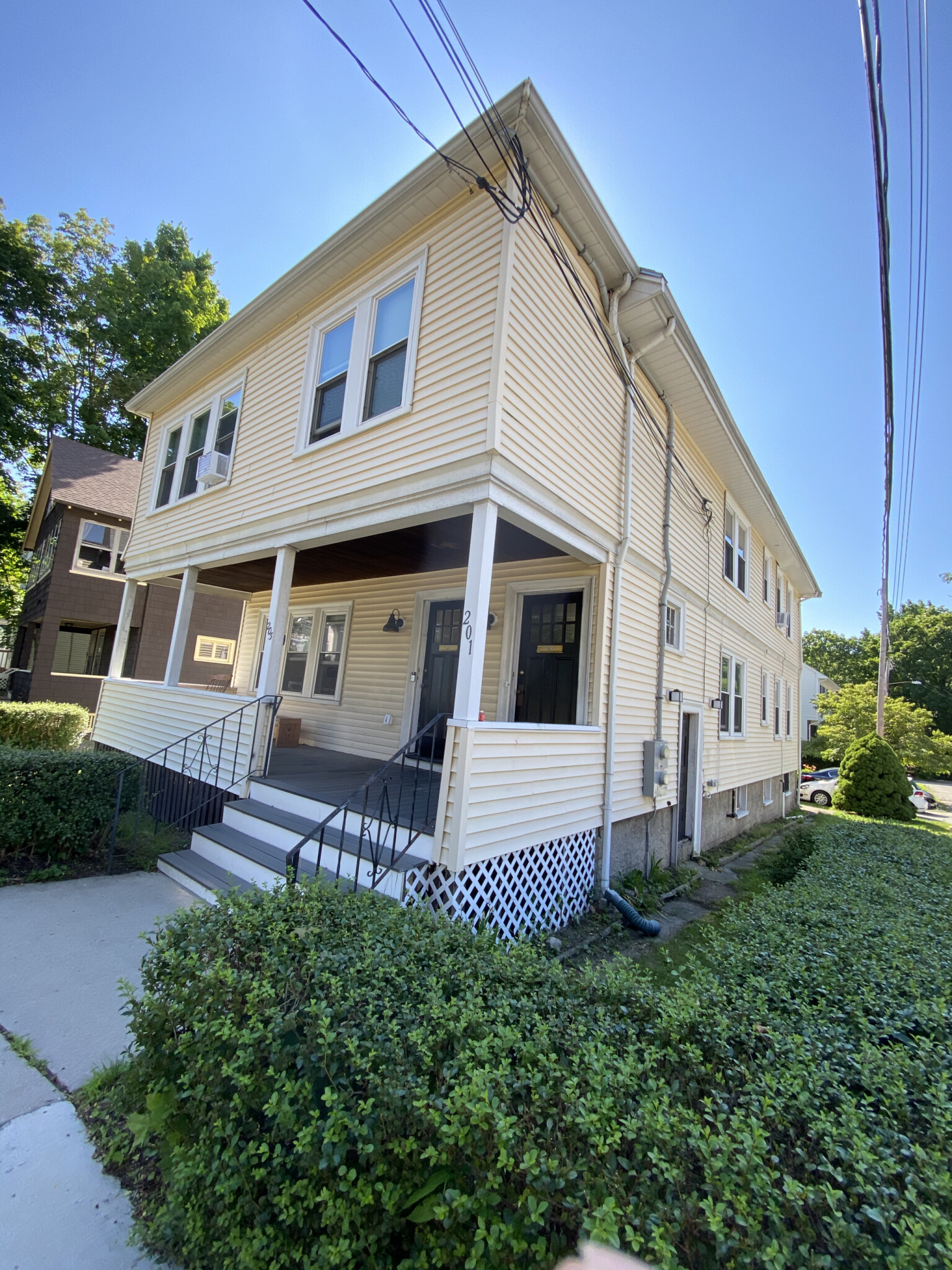 203 South St, Banks Square