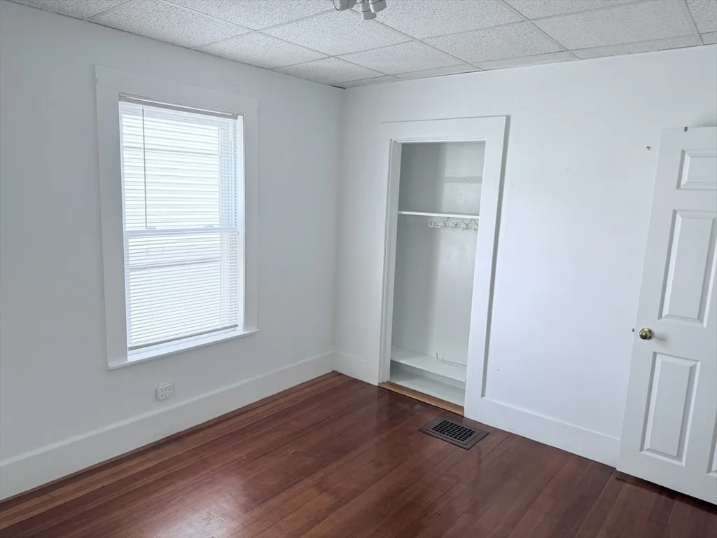 582 Eastern Ave, Lynn