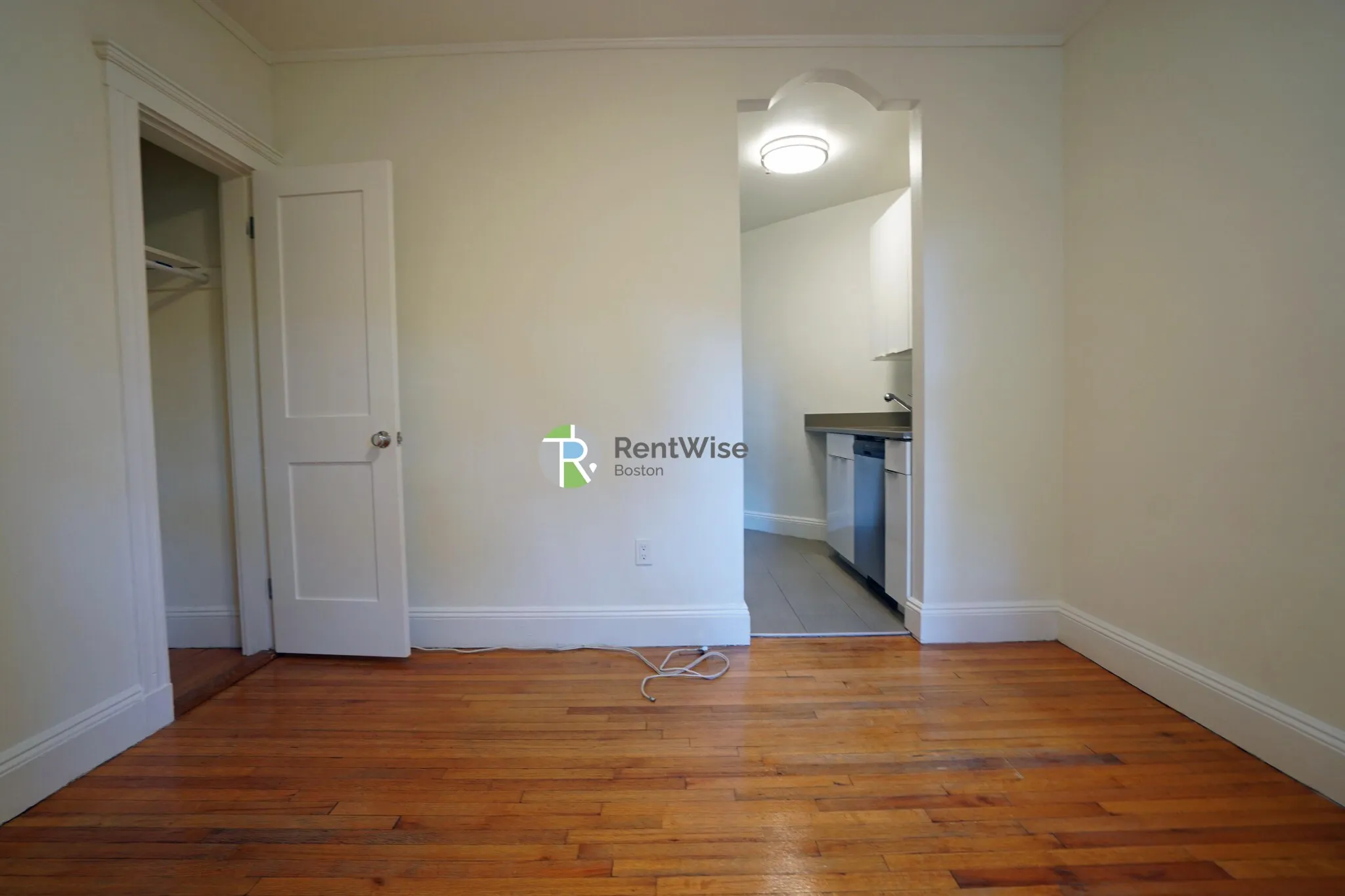 1848 Commonwealth Ave, Brighton