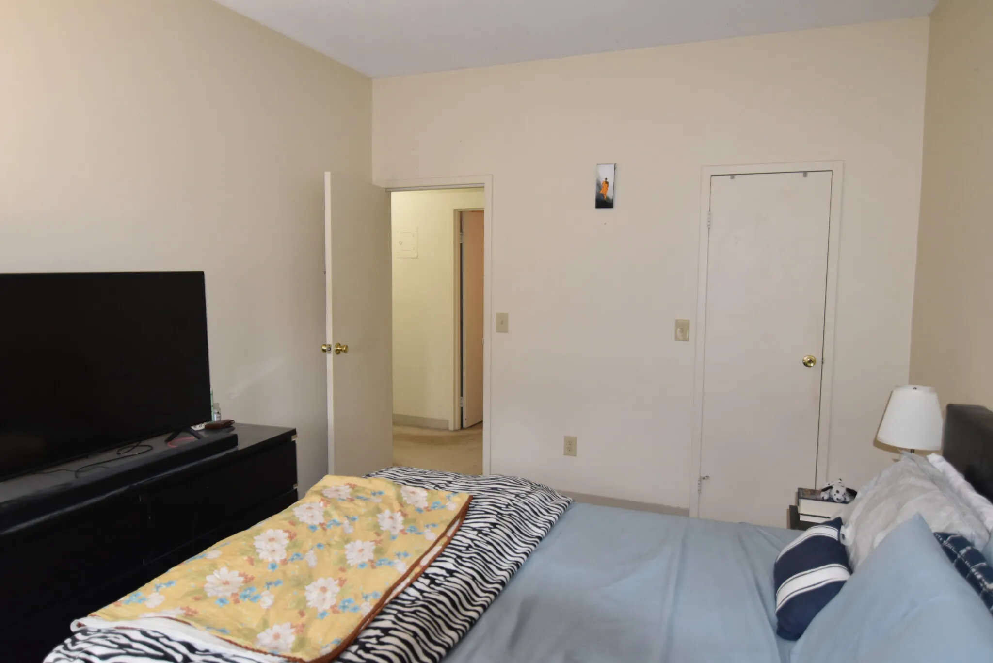 5 Royce Rd, Allston