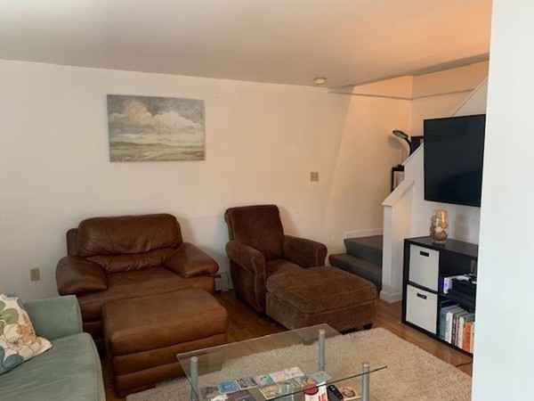 172B Charles St, East Cambridge