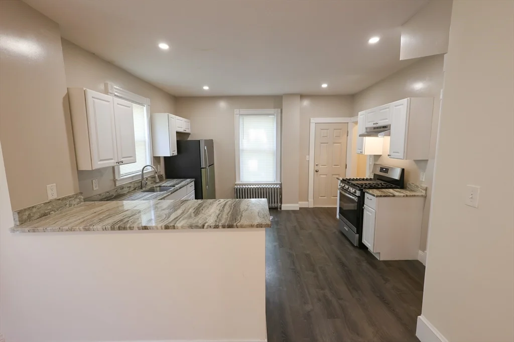 32 Robinson St, Dorchester