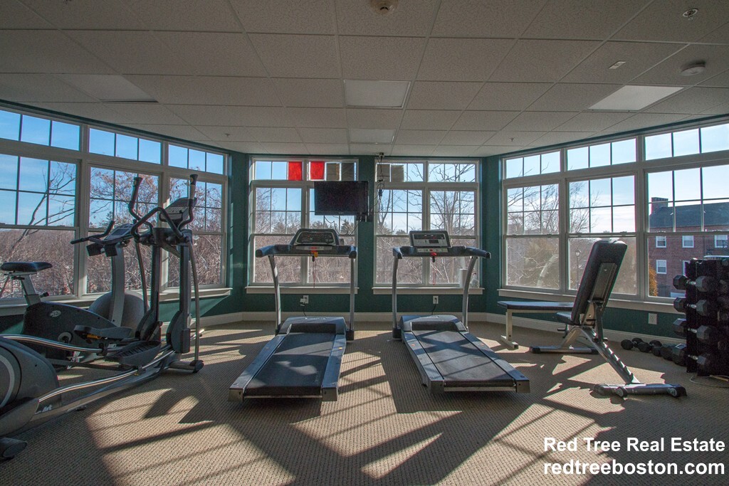 35 Commonwealth Ave, Chestnut Hill