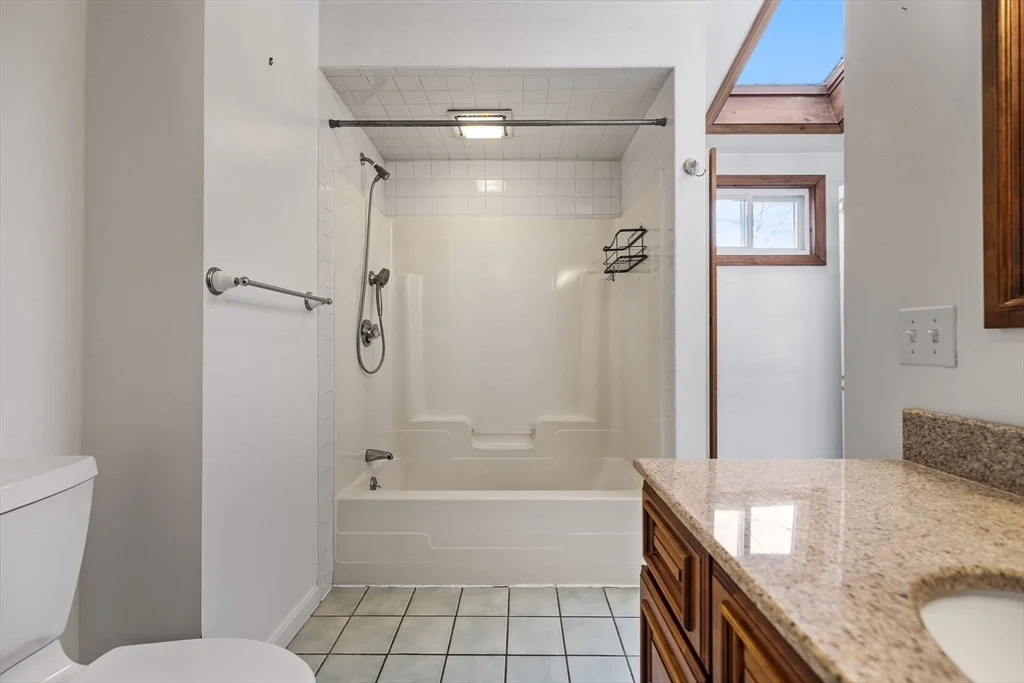 12 Wright St, Stoneham