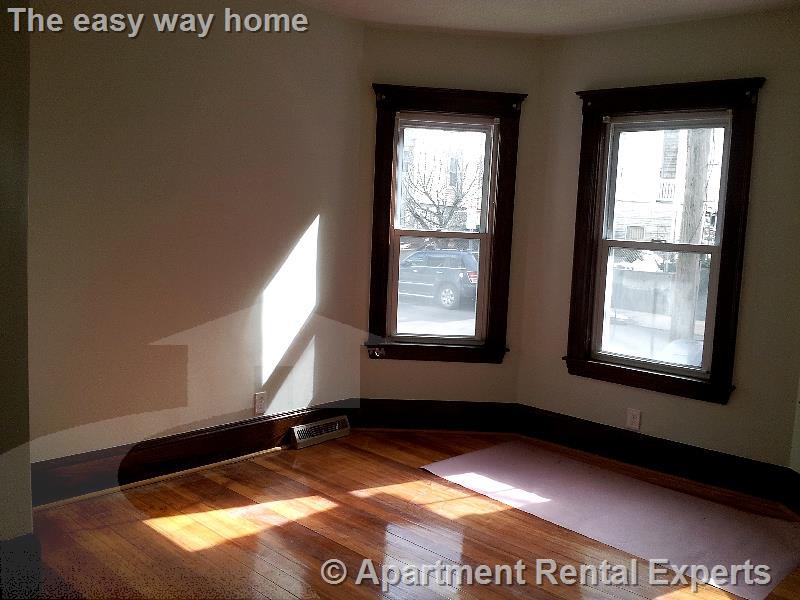 101 Heath St, Winter Hill