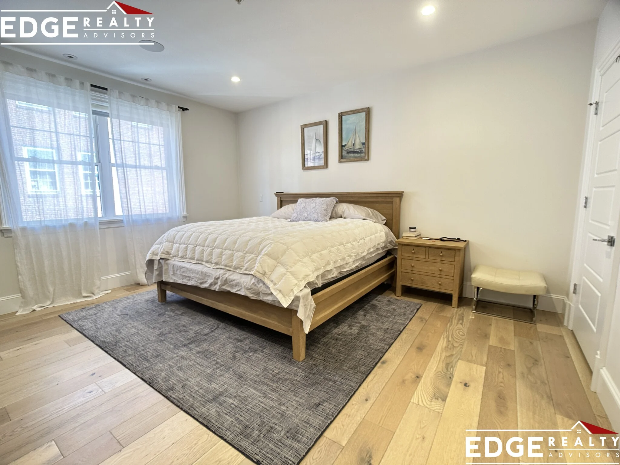 205 E St, South Boston