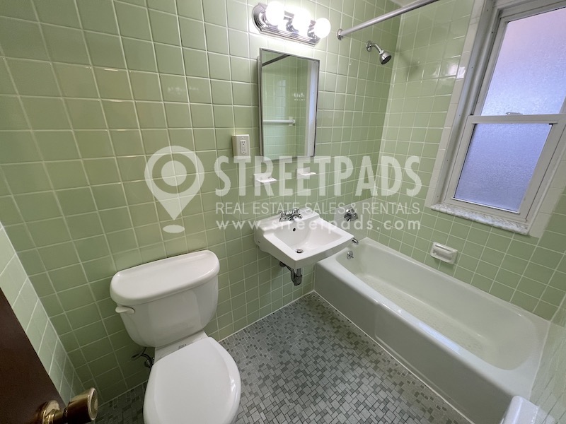 54 South Huntington Ave, Mission Hill