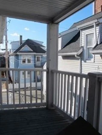 23 Pitman, Spring Hill