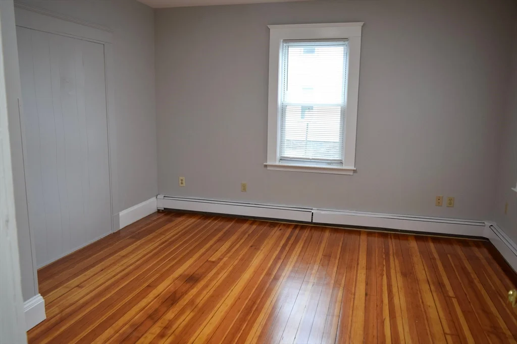12 Arthur Ave, Quincy