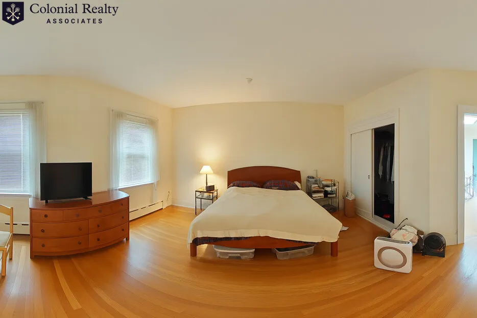 1715 Beacon St, Aspinwall Hill