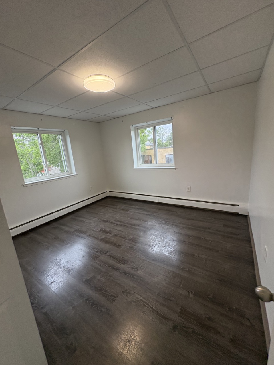 30 Hamilton St, Saugus