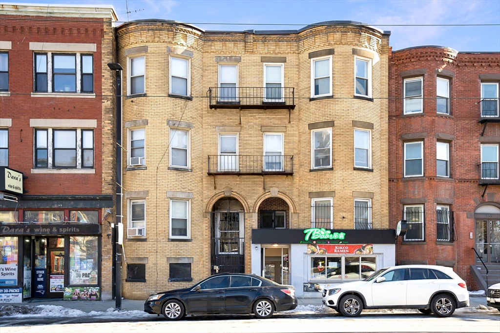 754 Huntington Ave, Mission Hill