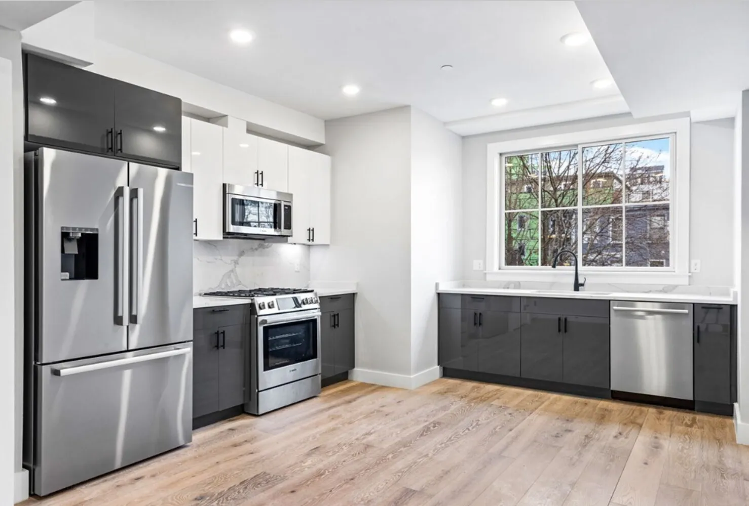 300 Somerville Ave, Ward Two