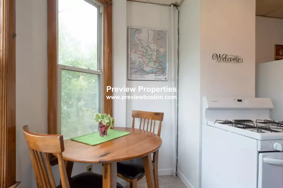 28 Orleans St, East Boston