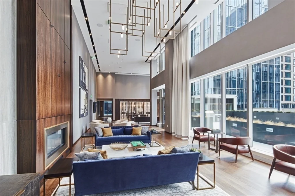 135 Seaport Blvd, Seaport District