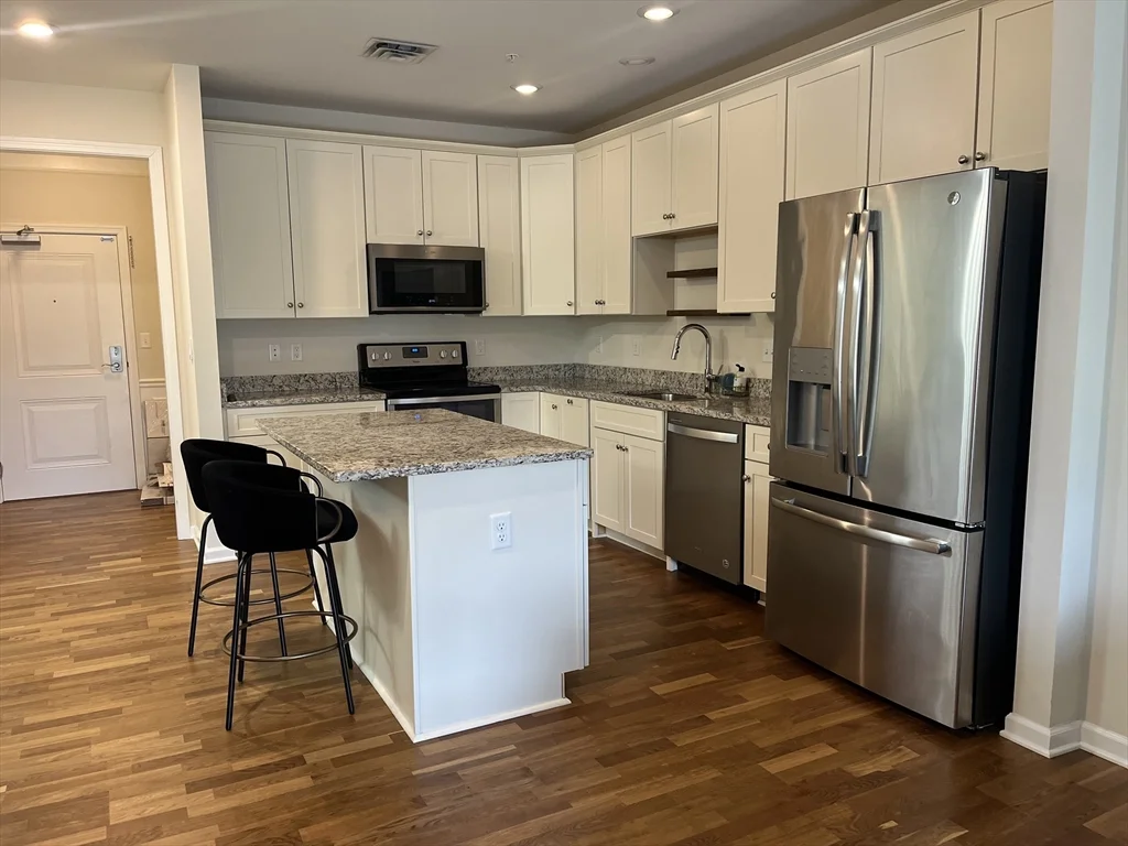 110 Trotter Rd, Weymouth