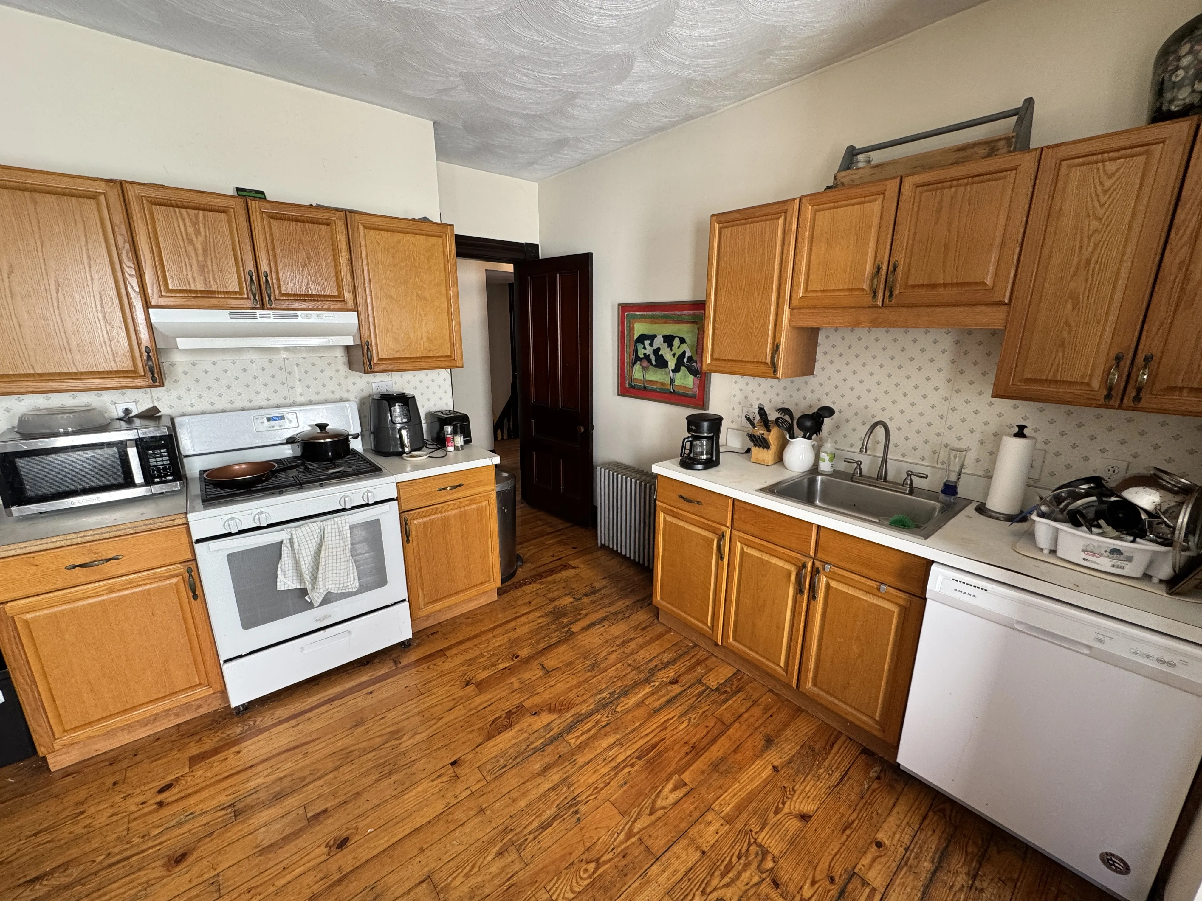 211 Holland St, Teele Square