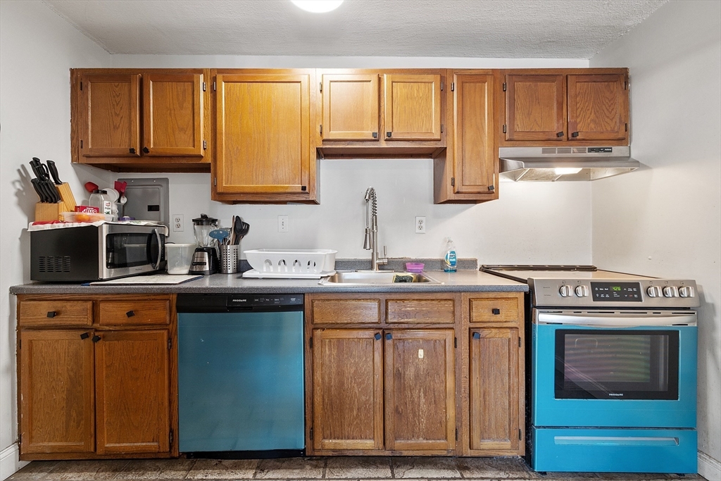 239 Kelton St, Brighton