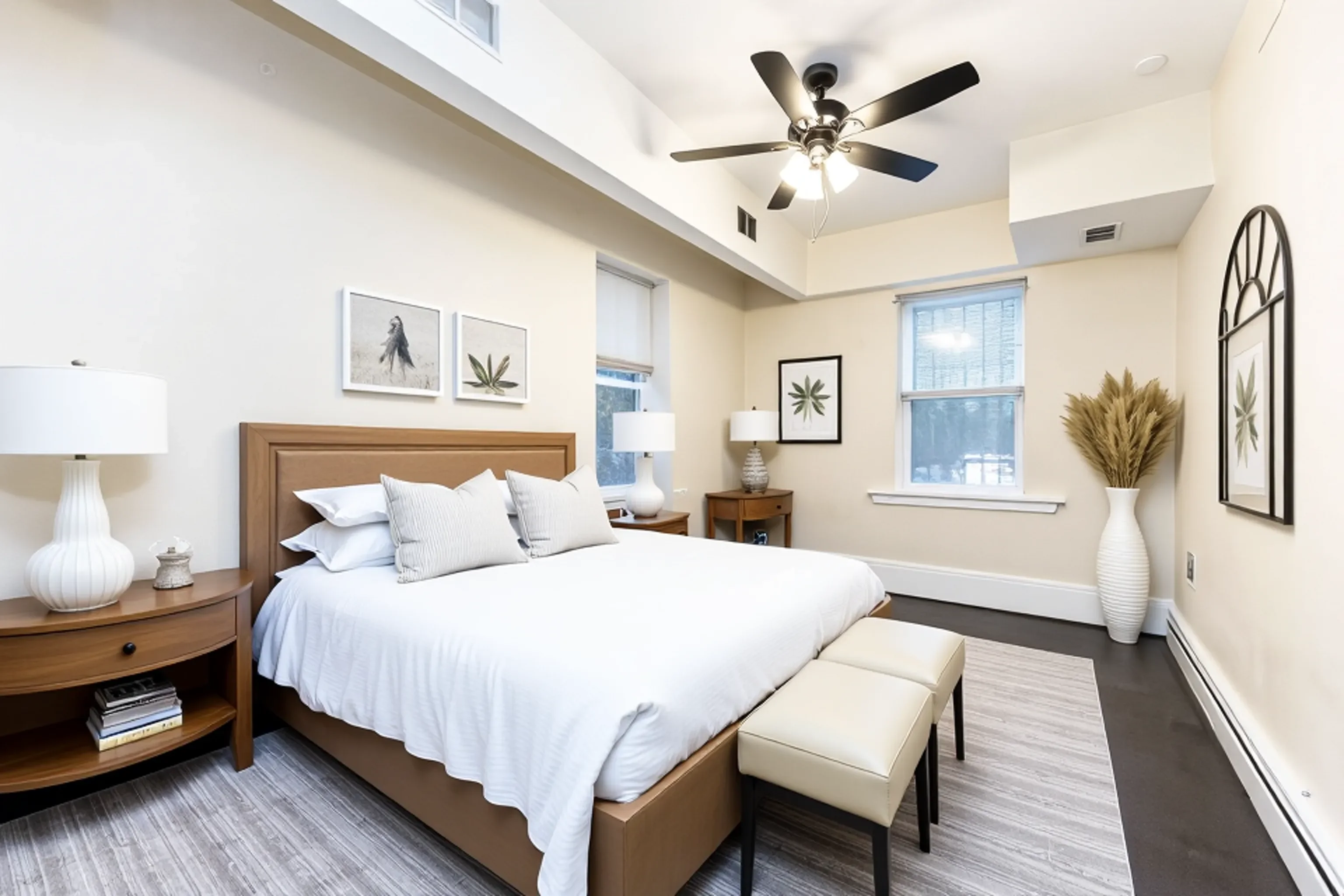 1090 Beacon St, Brookline