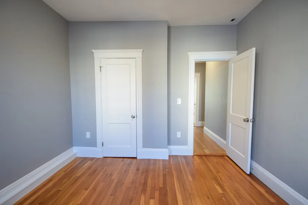 142 Sutherland Rd, Brighton