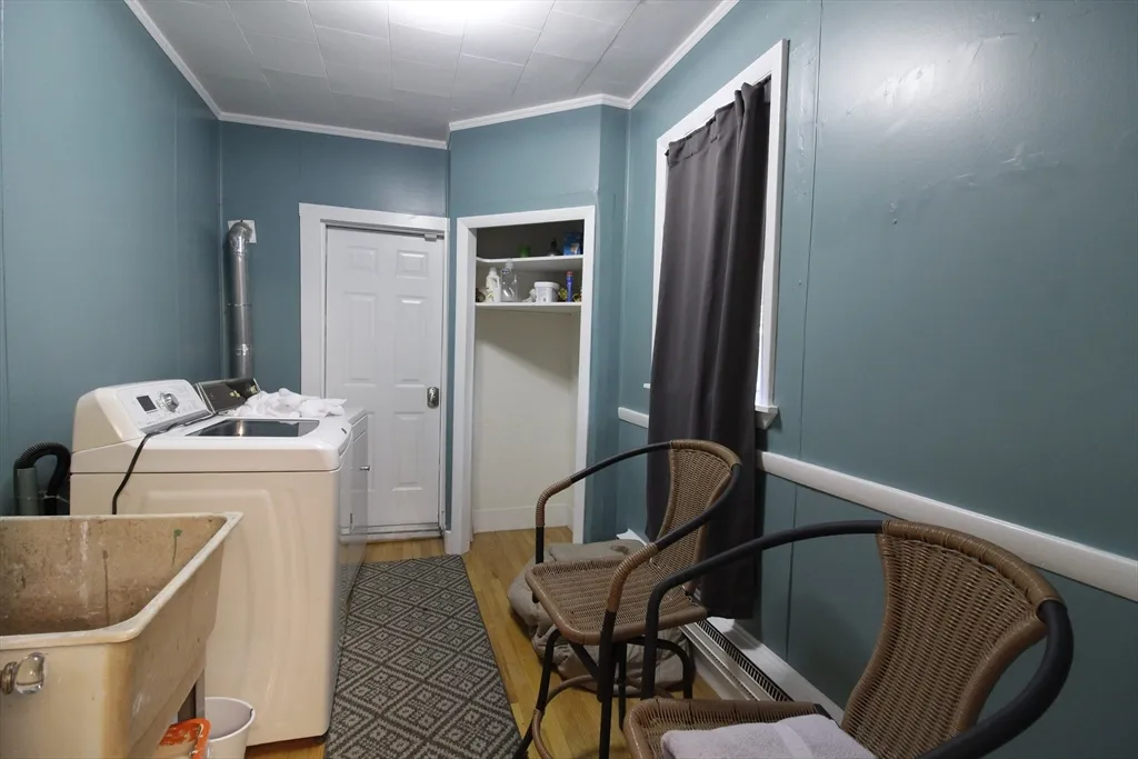 196 Dorchester St, South Boston