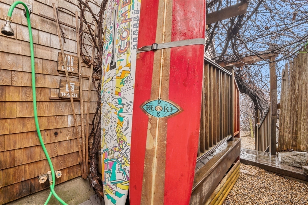 331 Granite St, Folly Cove