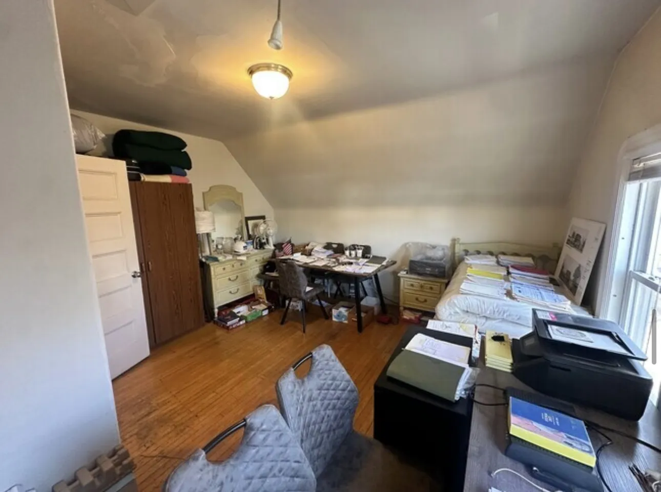 147 Willow Ave, Powder House Square