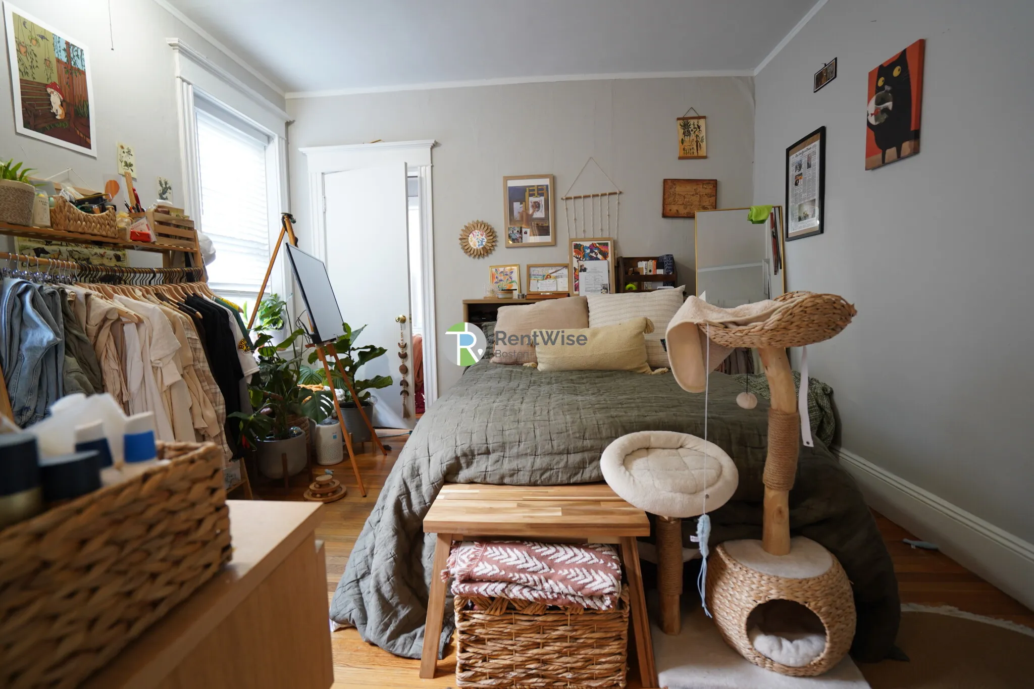 15 Quint Ave, Brighton