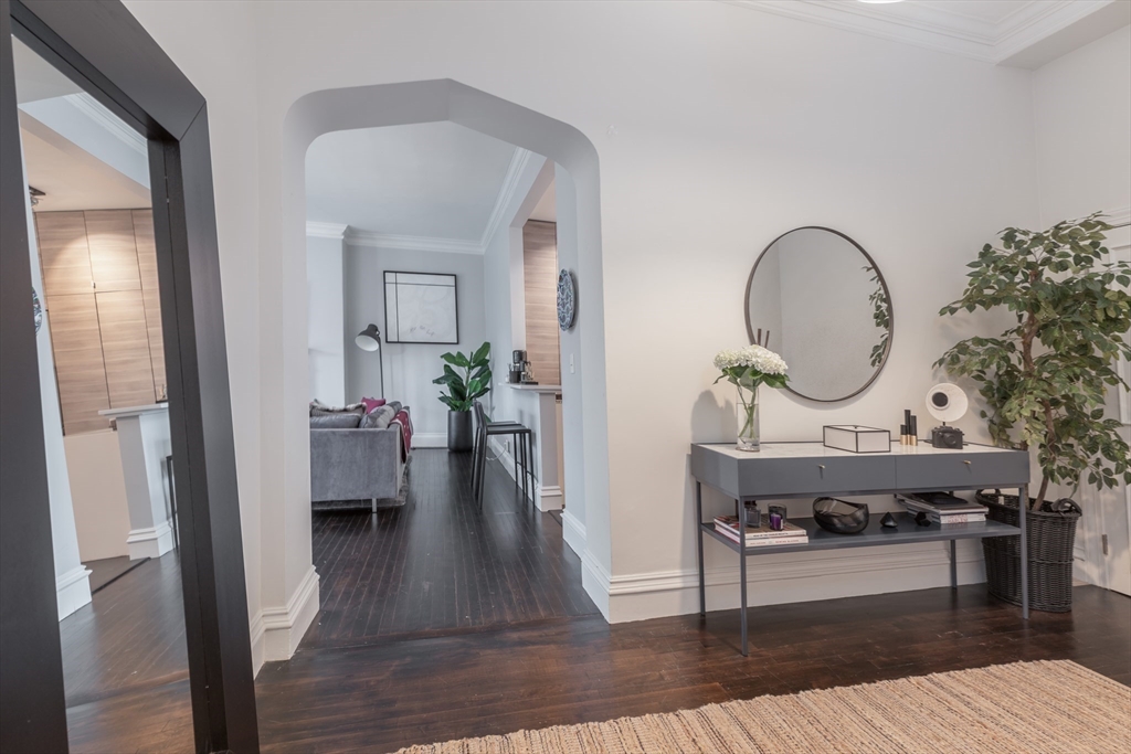 286 Beacon St, Back Bay