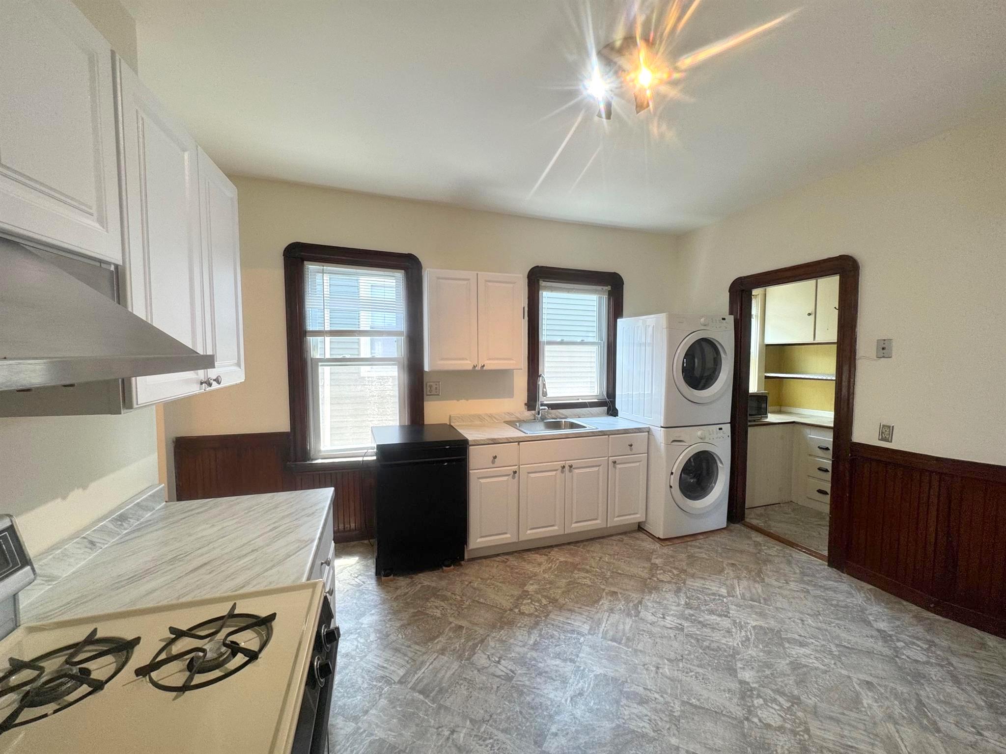 298A Highland Ave, Powder House Square