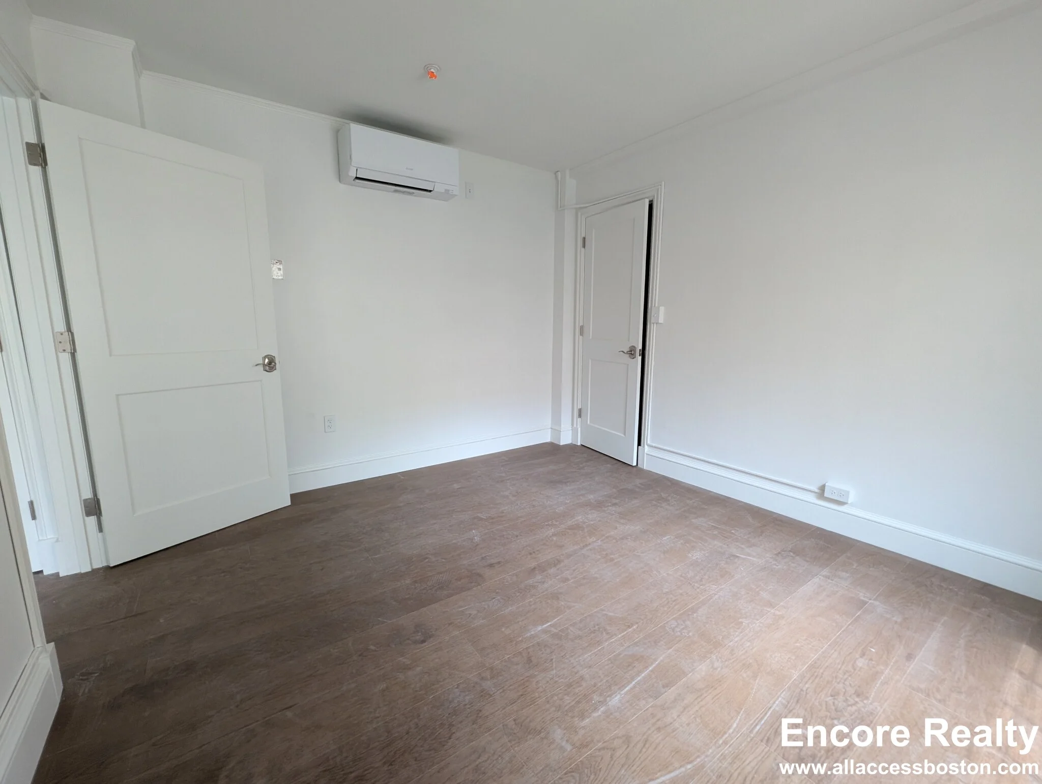 1200 Massachusetts Ave, Riverside