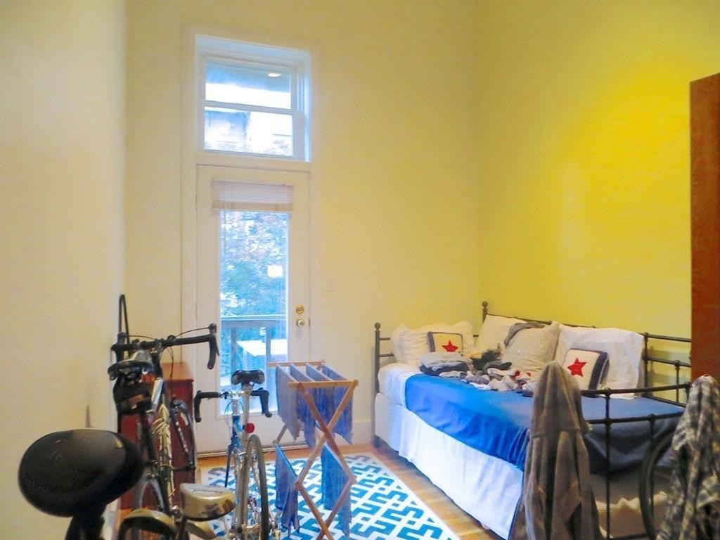 68 Waltham St, Boston