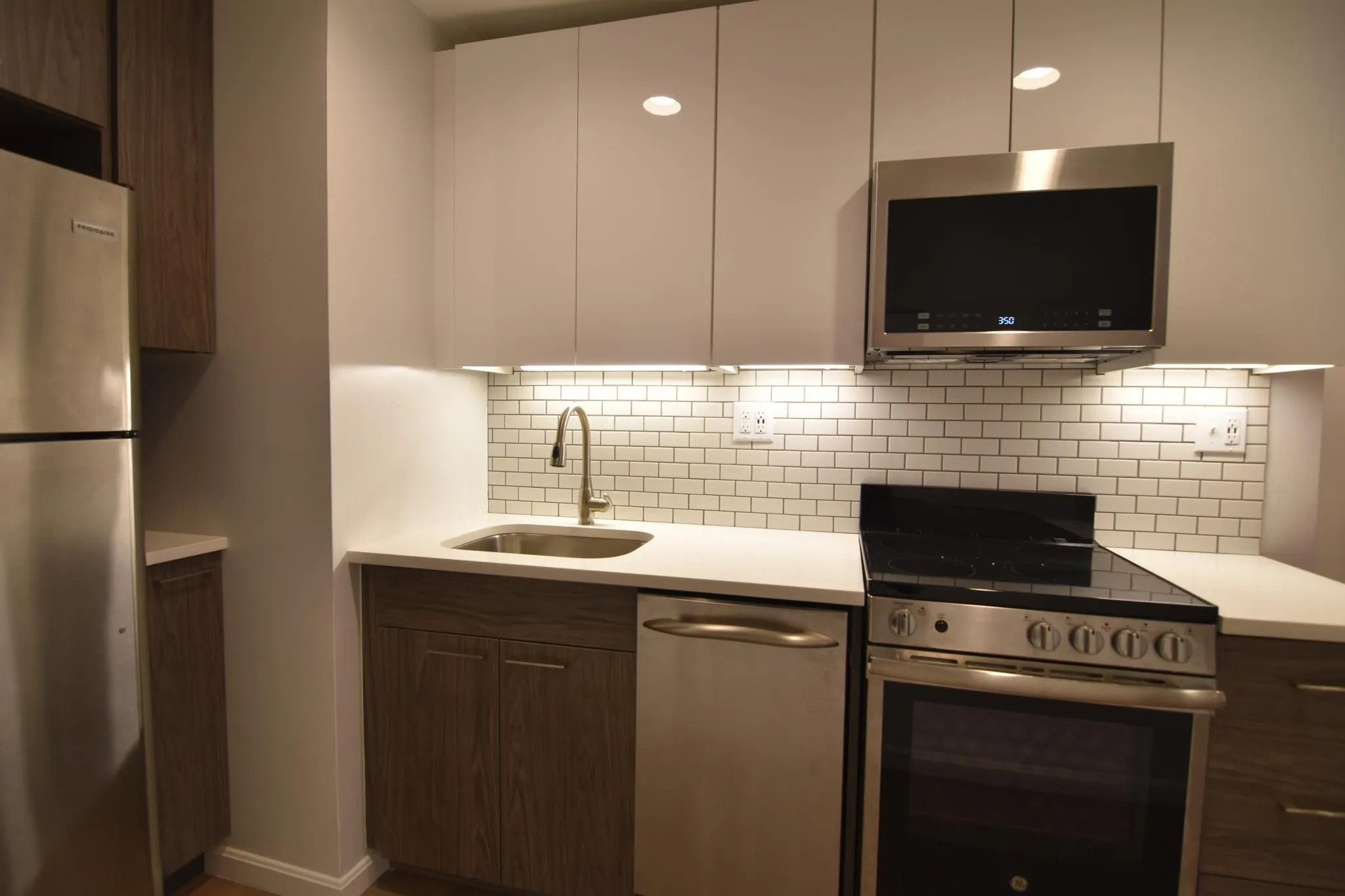 19 Peterborough St, Fenway