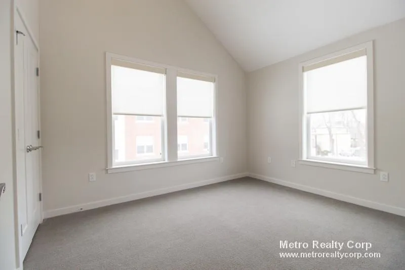 37 Cottage Park Ave, North Cambridge