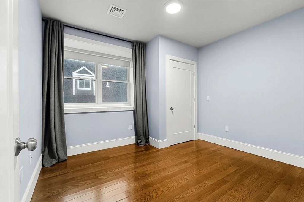 34 Dix St, Dorchester