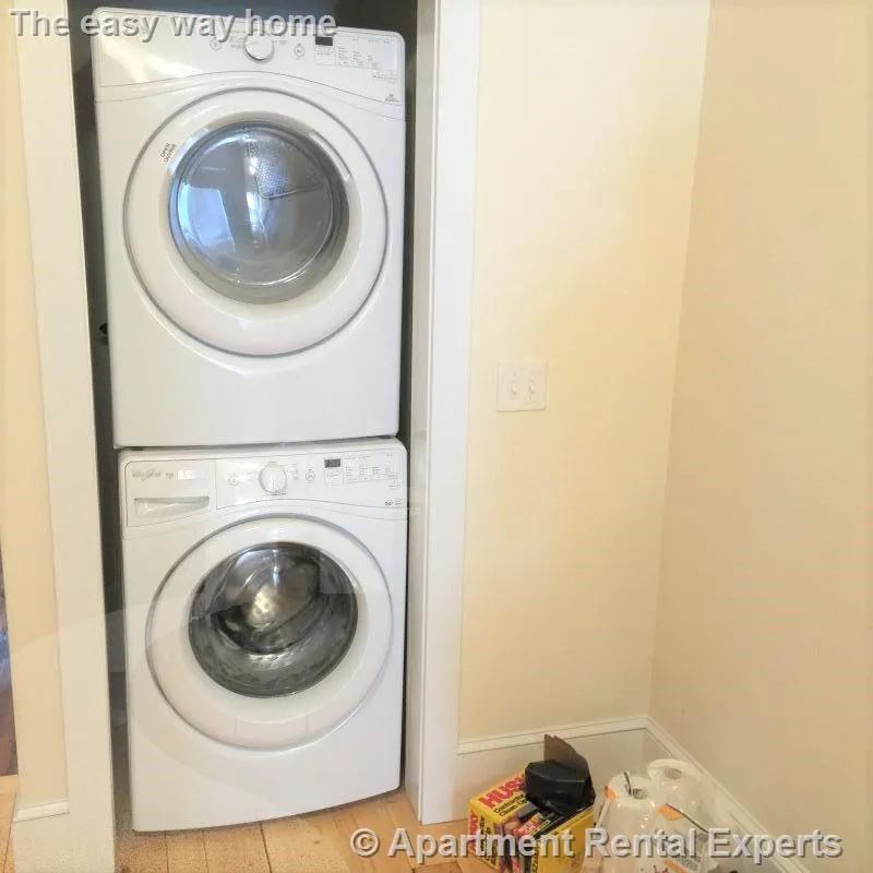 231 Norfolk St, Central Square