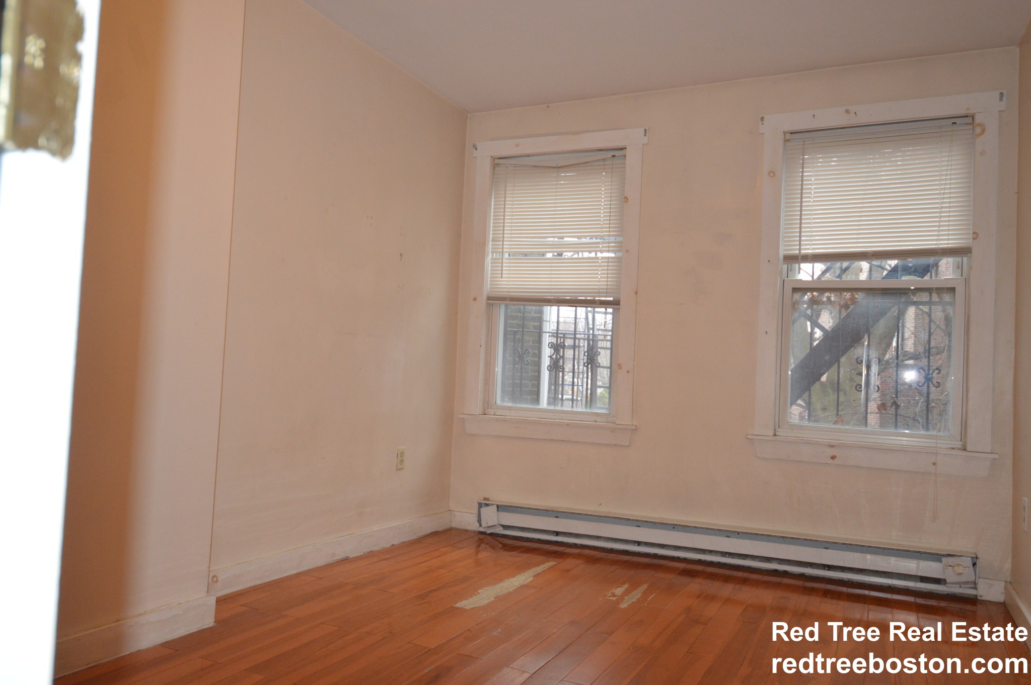 104 Hammond St, Mission Hill