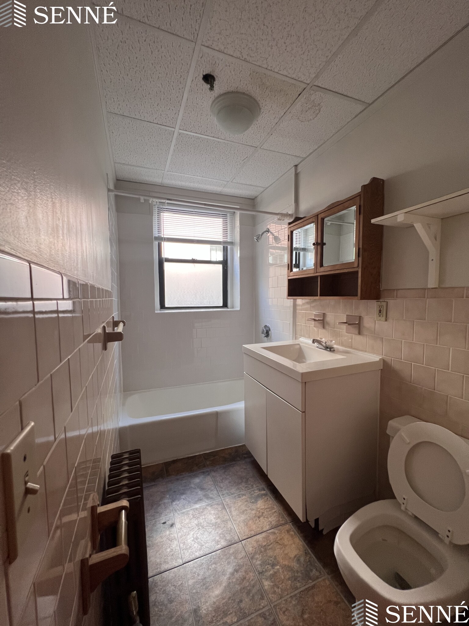 1010 Massachusetts Ave, Riverside