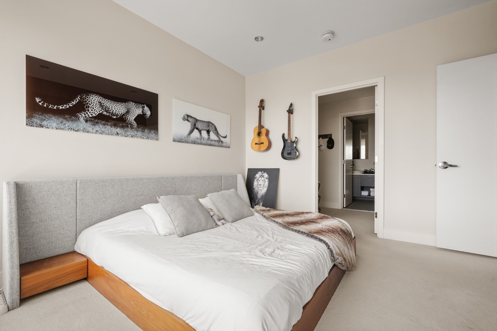 110 Stuart St, Back Bay