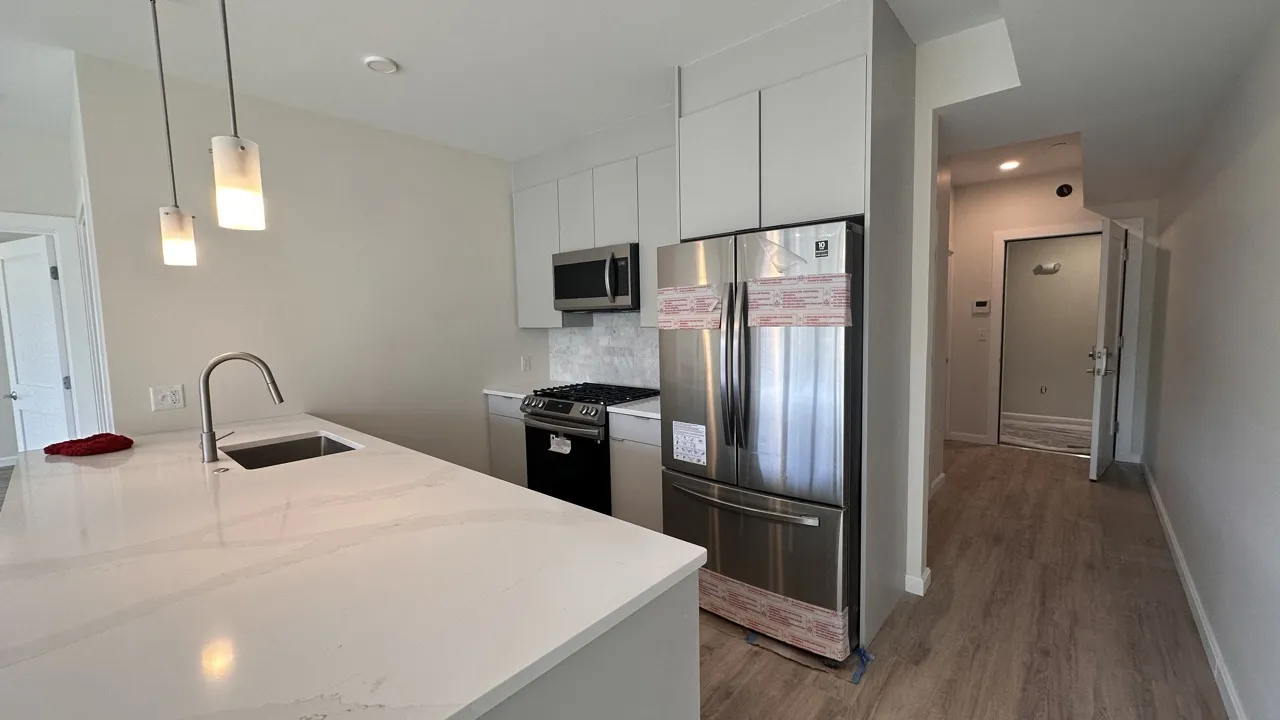 458 Washington St, Brighton