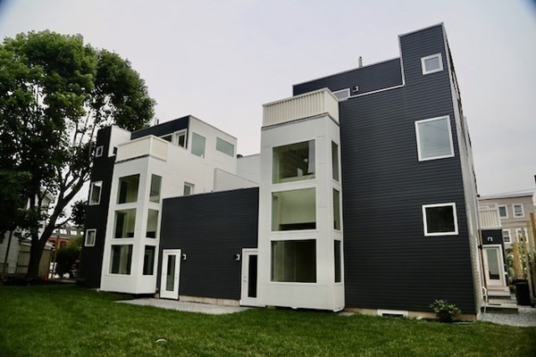 115 Charles St, Kendall Square