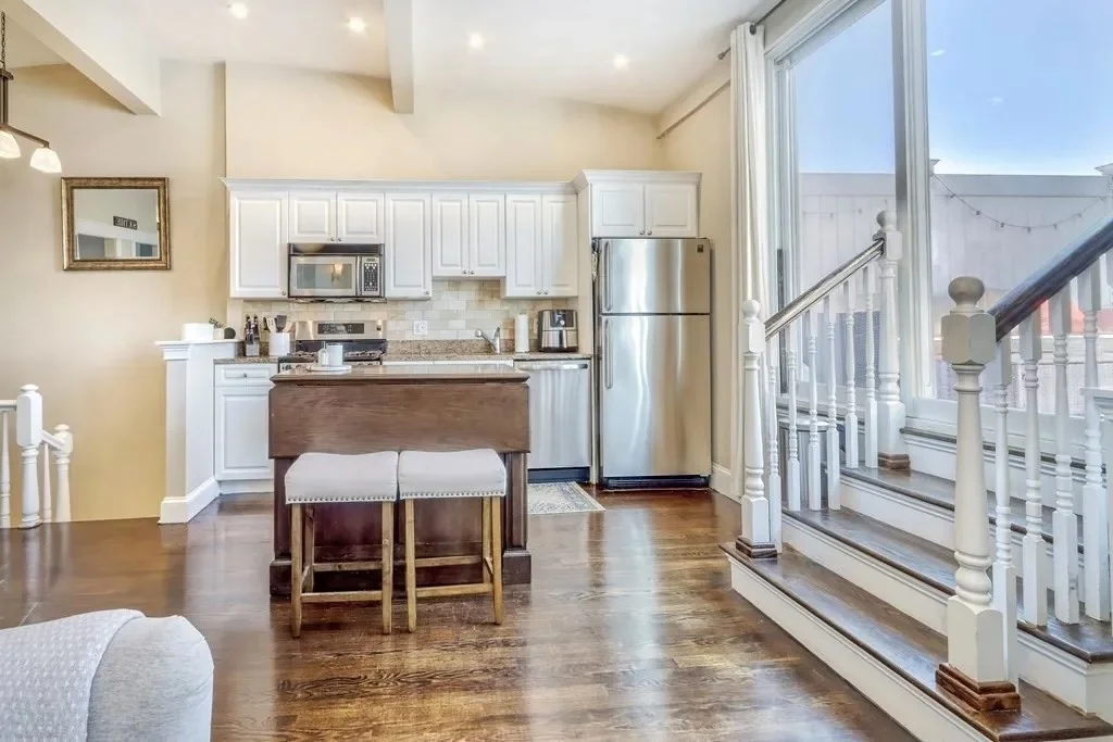 439 West Fourth St, South Boston