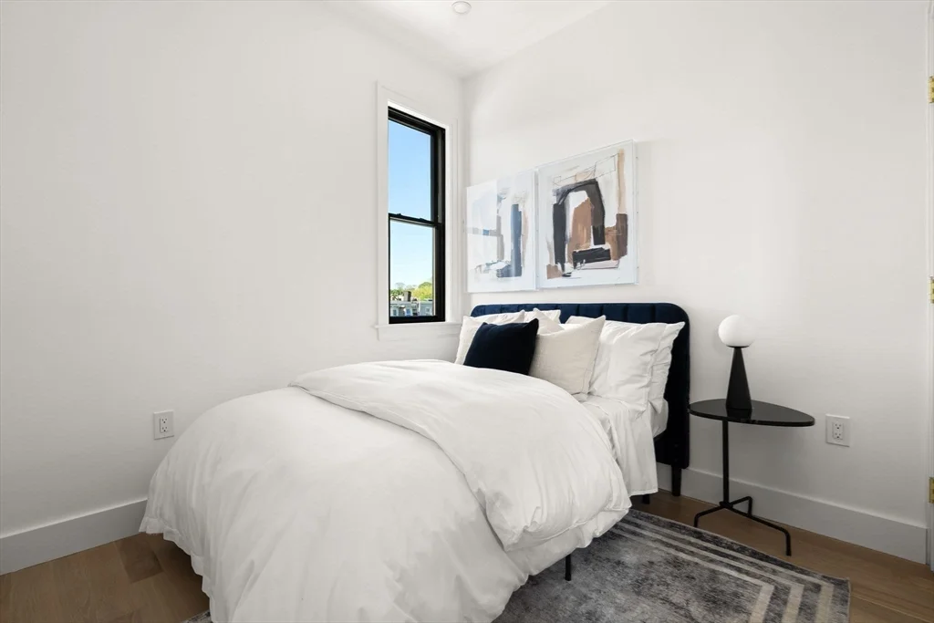 100 Bennington St, East Boston