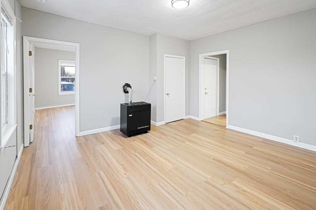 168 Lunenburg St, Fitchburg