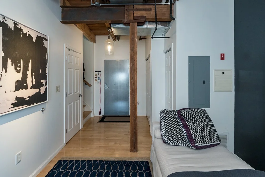 210 Broadway, Everett