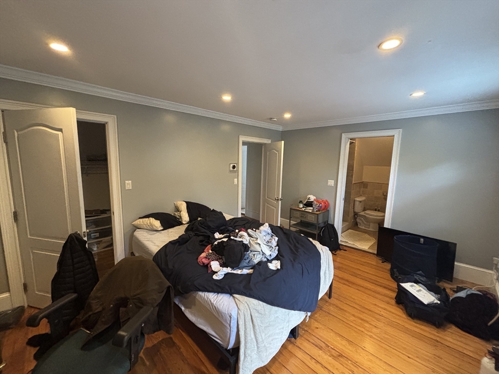 101 Sawyer Ave, Dorchester