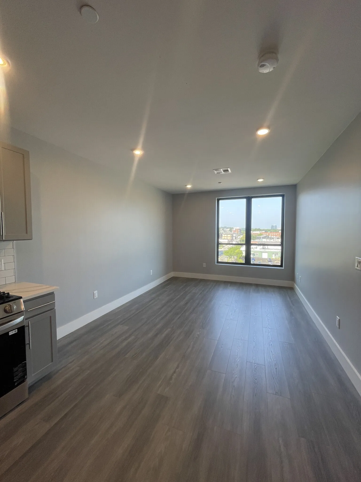 365 Western Ave, Brighton