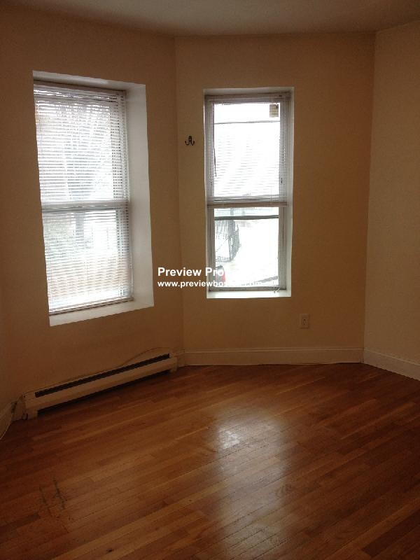 199 Strathmore, Brighton