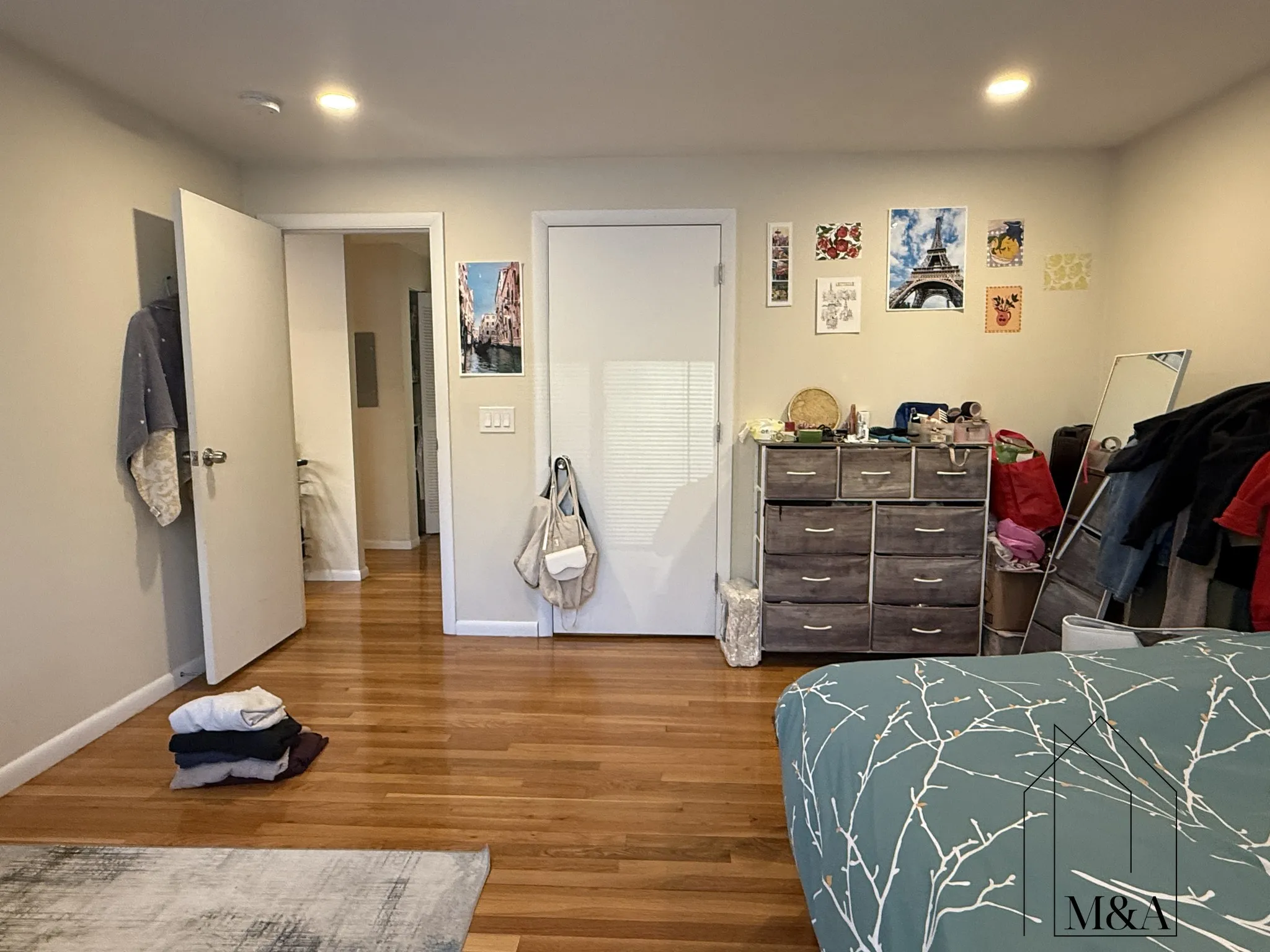 197 Kent St, Brookline